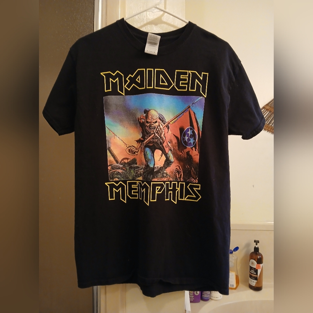 Black Tshirt "Maiden‎ Memphis. Sz.M